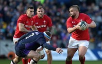 Wales set sights on Grand Slam